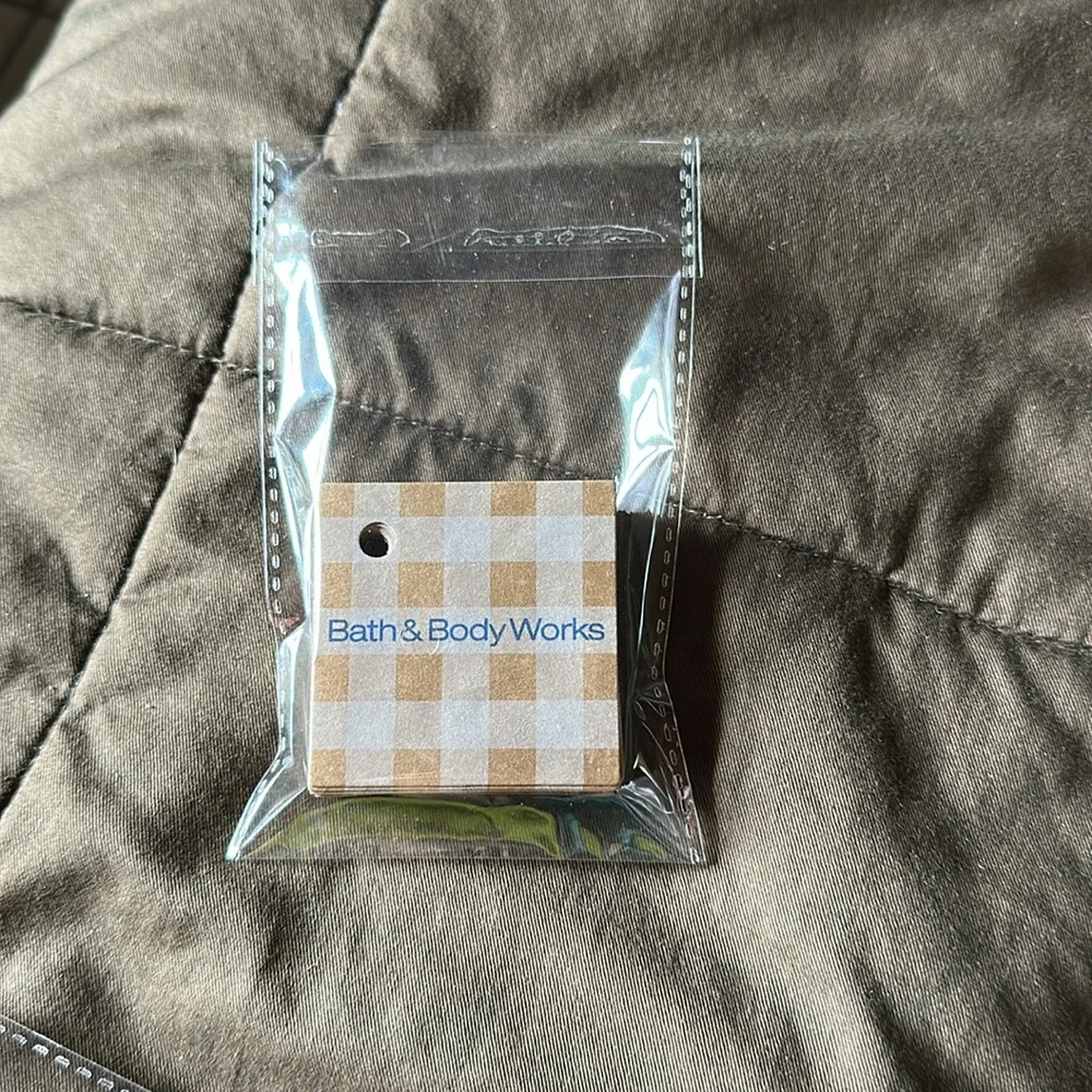 Bath & Body Works Small Cardboard Gingham Gift Tags